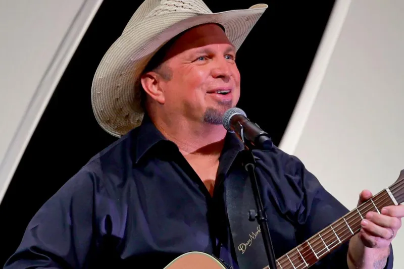 Garth Brooks Adds a Third Show to Orlando Tour Stop After First Dates Sell Out