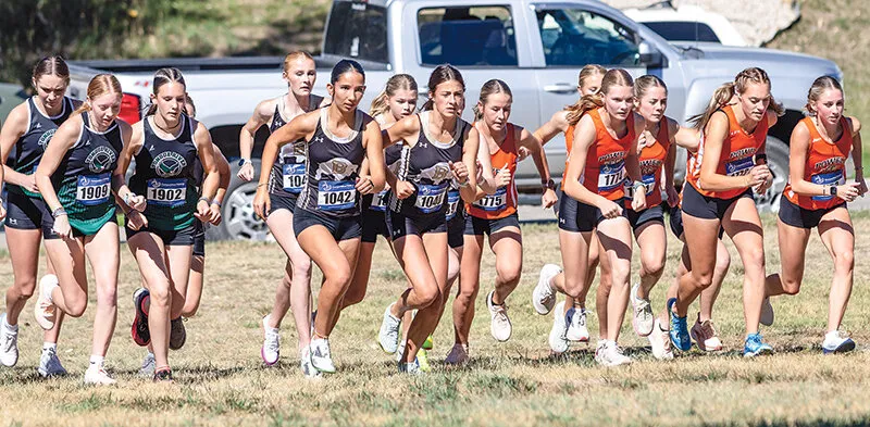 Girls XC wins Buffalo Invite, boys fourth