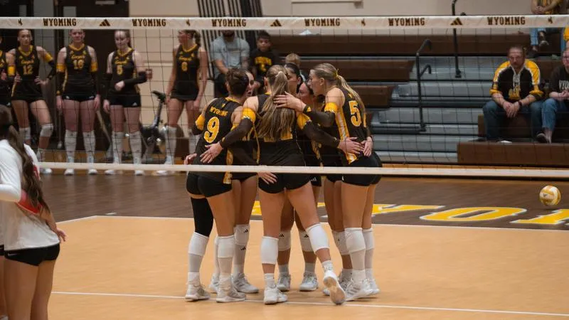 Cowgirls Rally Falls Short in Loss to South Dakota