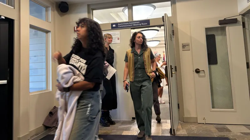 Flood of public comment prompts draft resolution to support immigrant population