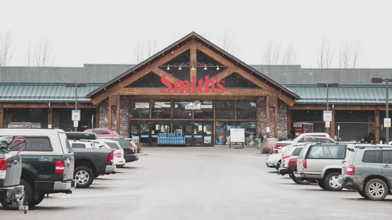 Inventory robot 'Tally' works at Smith's