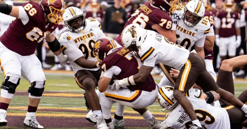 Wyoming Cowboys fall to Central Michigan