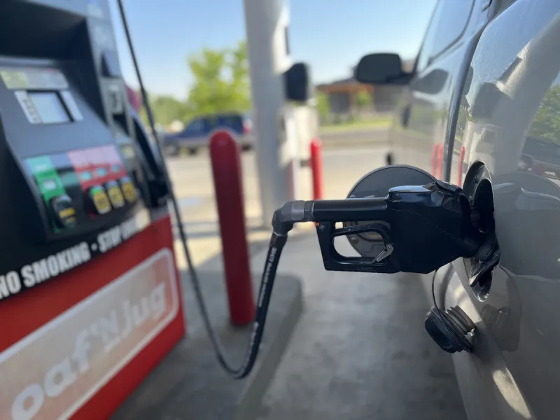 Despite large national gas price hikes, Campbell County drivers see 2-cent decrease
