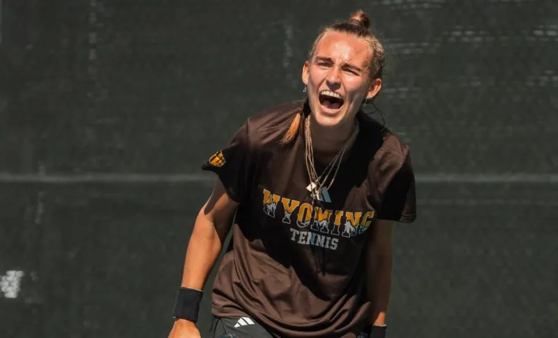 Wyoming Wins Pair of 'Flight' Titles in Fort Collins