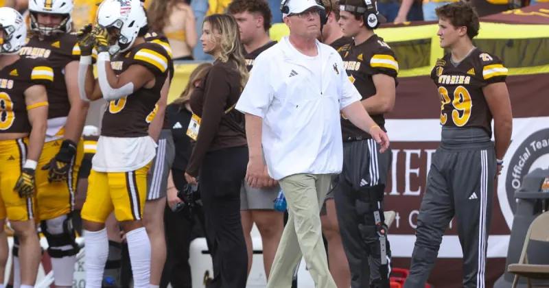 Can Wyoming turn the page? Cowboys look to reset against Hawaii