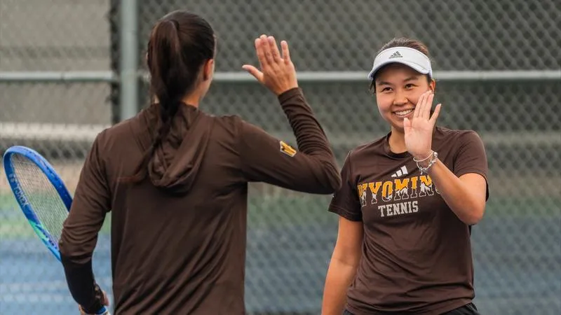 Cowgirls Advance Three to Semifinals at Bedford Cup