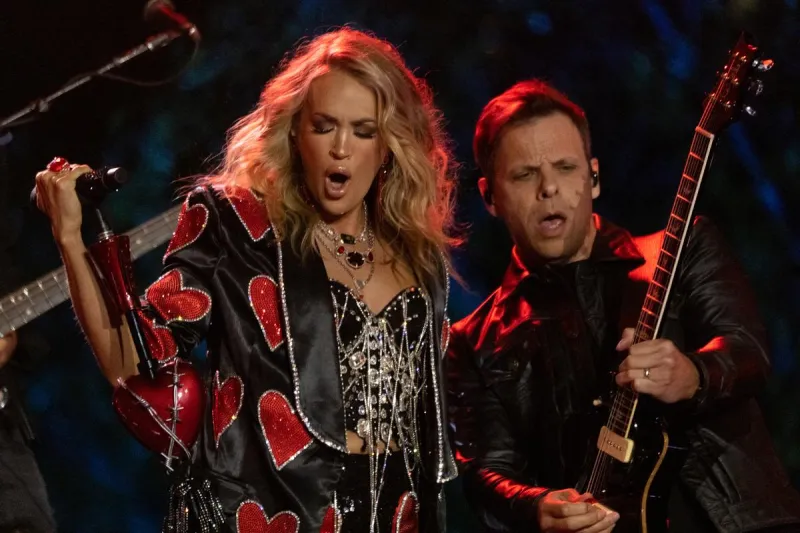 See Carrie Underwood's Best Rock Covers, Ranked