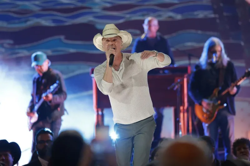 Kenny Chesney Reveals Why He Rents Entire Stadiums to Rehearse