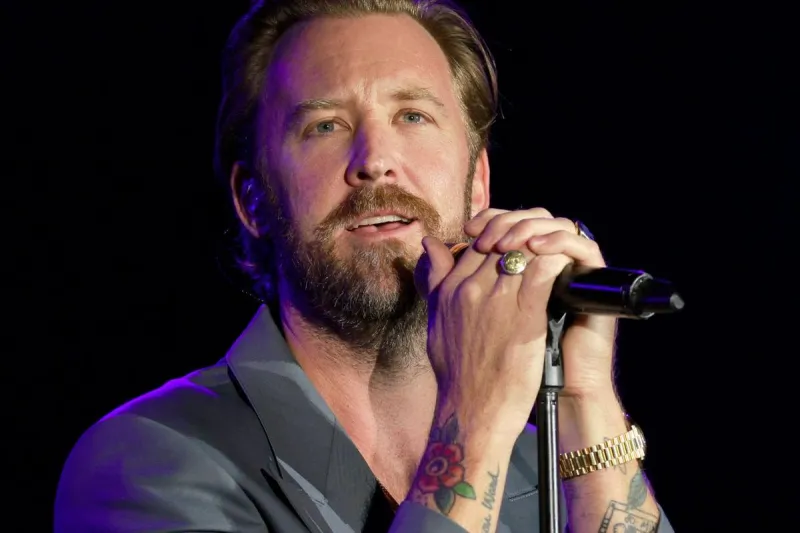 Lady A's Charles Kelley Diagnosed With Cancer