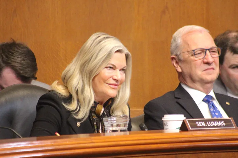 Lummis blocks Senate resolution criticizing Trump's taxpayer-funded TV ads