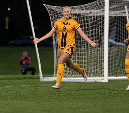 Pokes Insider: Brooke Brown's long road to Laramie