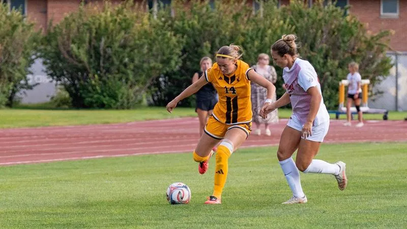 Soccer Falls at UC Davis, 3-2