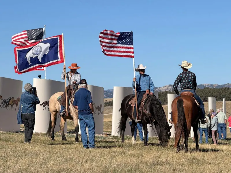 PHOTOS: Chris Navarro's Windborne Wyoming Mustangs -- Wall of Renewal