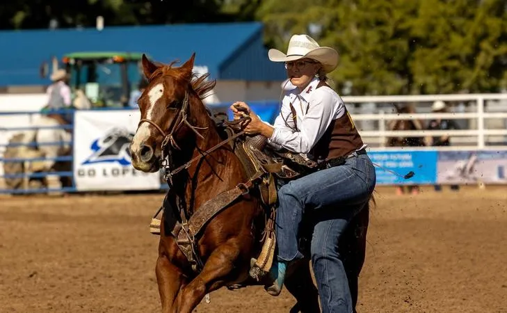 UW Rodeo Teams Remain Regional Leaders