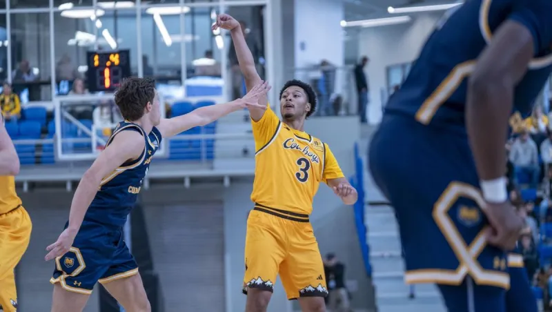 Pokes Torch Nets in 94-68 Exhibition Victory over UNC