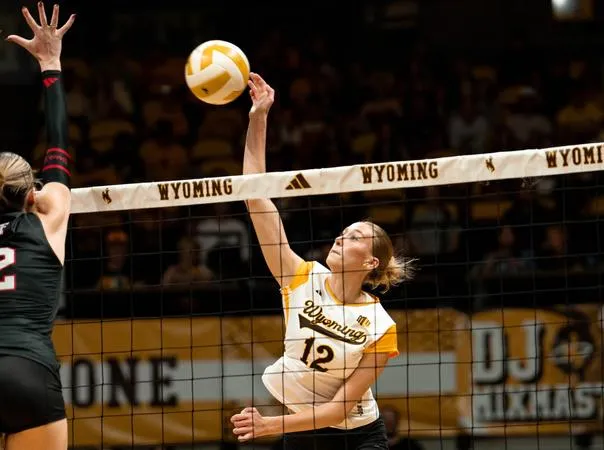 Pokes Insider: Family, fierce loyalty shape Addy Thorington