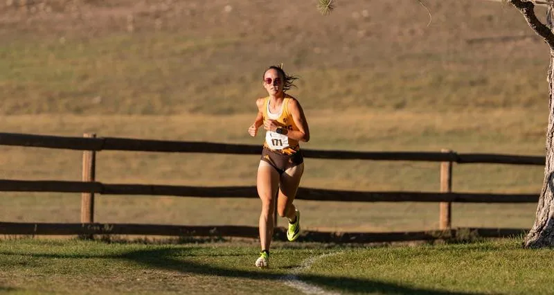 Pokes Insider: Eowyn Dalbec sets the pace for Cowgirls