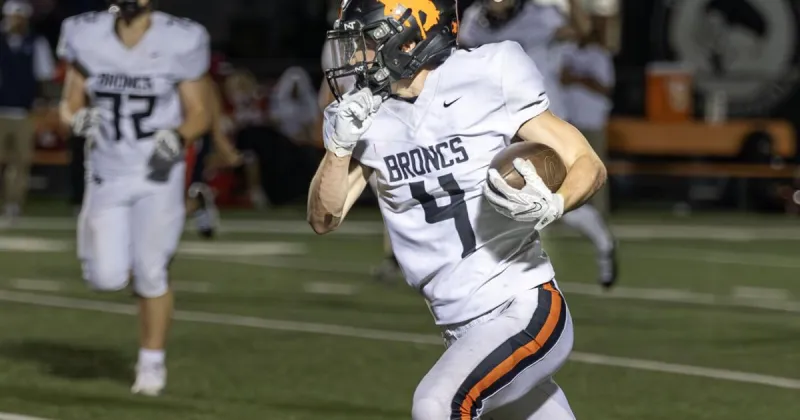 Broncs leave Green River with 36-13 victory