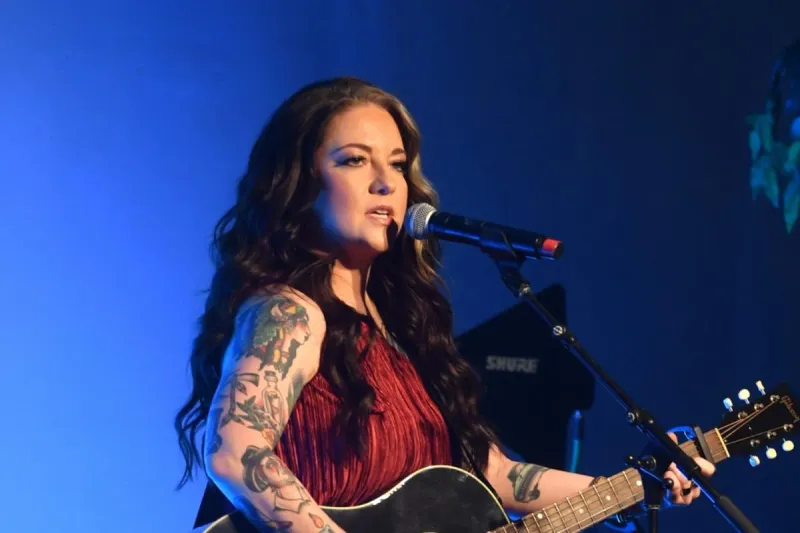 Ashley McBryde 'Didn't Even Speak' to Her Father 'For Years'