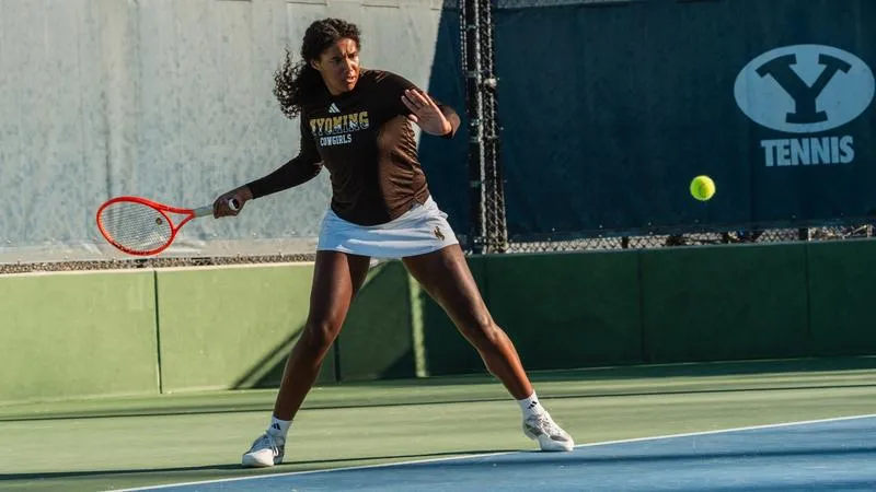 Bijlsma Loses in Semifinals at ITAs