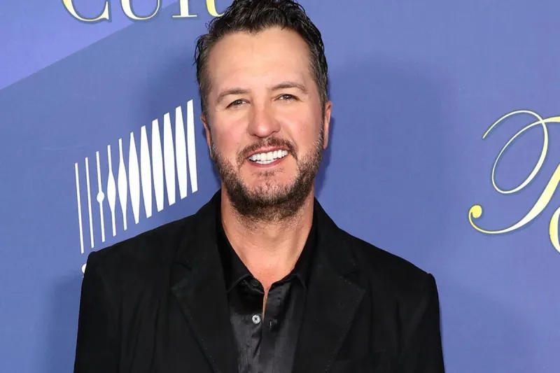 Luke Bryan's Son Bo Suffers Broken Collarbone in Football Injury