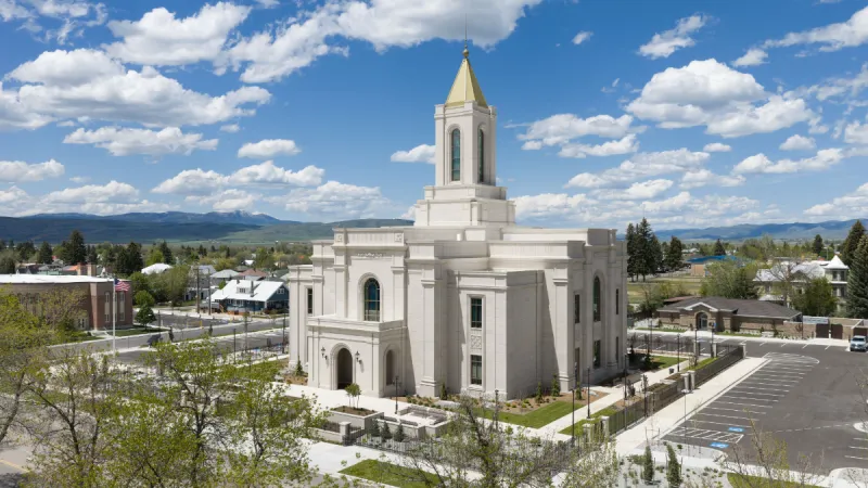 President Eyring Dedicates the Montpelier Idaho Temple
