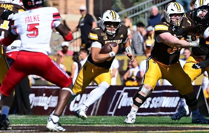 Hughes Named Old Trapper Mountain West Offensive Player of the Week