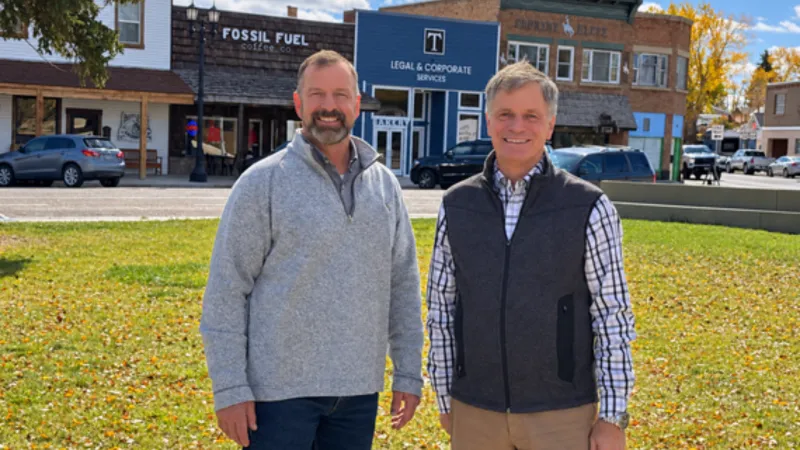 Gordon endorses Barlow in gov. race