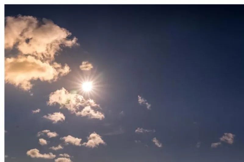 Balmy SE Wyoming Temperatures Expected, Rain Possible Friday