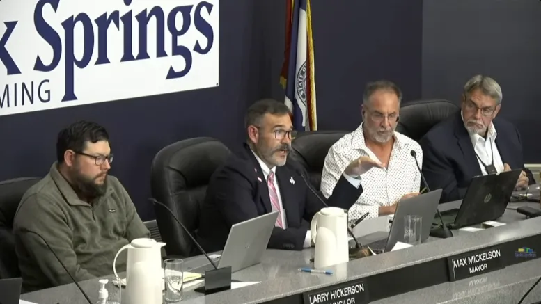 Rock Springs residents challenge Civic Center closure as Council advances key local ordinances